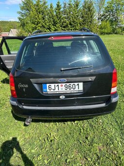 Ford focus - 3