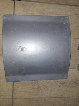 Stojan na CD - 3