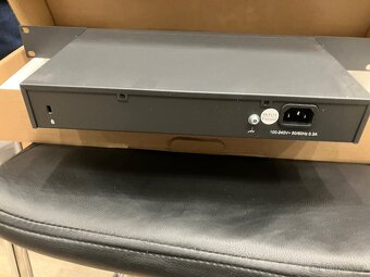 Switch TP Link - 3