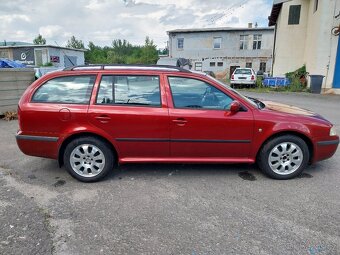 Škoda Octavia Combi 1,6i - 3