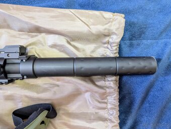 Prodám zánovní DMR airsoft pušku SR-25 s příslušenstvím - 3