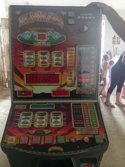 Výherní herní  hraci automat - 3