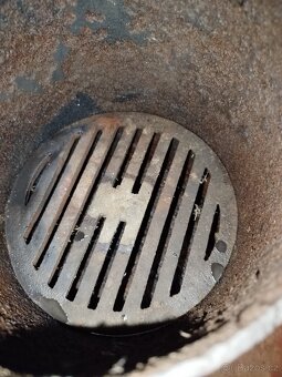 Stará litinová kamna - 3