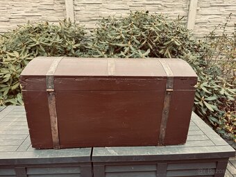 Dřevěná truhla - 3