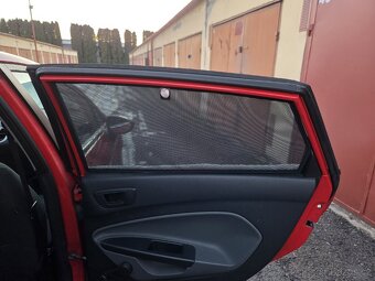 Sluneční clony Ford Fiesta MK7 - 3