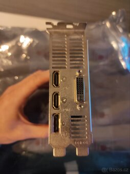 Gigabyte GTX 1050 2GB low profile - 3