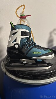 Prodám dětské stavitelné brusle Head - 3