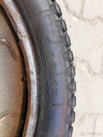 Pneu Barum 3.25-18 - 3