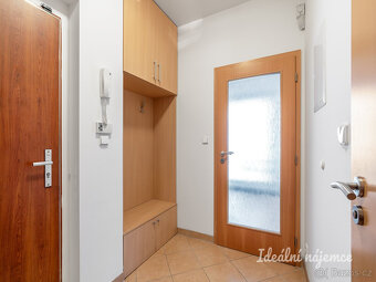 Pronájem bytu 2+kk, Kamelova, Záběhlice,  22450 Kč/měs, 52 m - 3