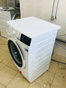 Prodám pračku Electrolux se sušičkou - 3