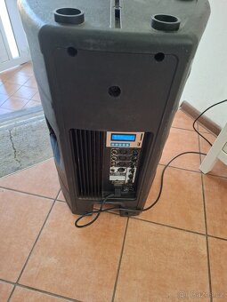 15" aktivní repro bedna 200W Plně funkční - 3