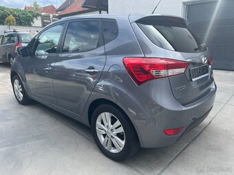 HYUNDAI ix20 1.4i 66 KW PDC TEMPOMAT VYHŘ.SEDADLA 2xALU KOLA - 3