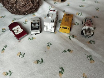 Staré hračky,autíčko matchbox 5ks ,autíčka - 3