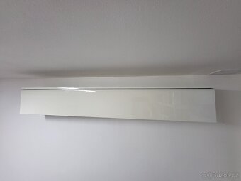 Bílá skřínka Ikea - 3