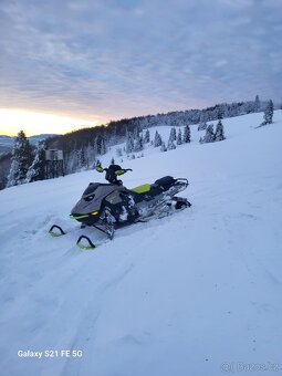 Predám ski doo summit 850R turbo 154rev - 3