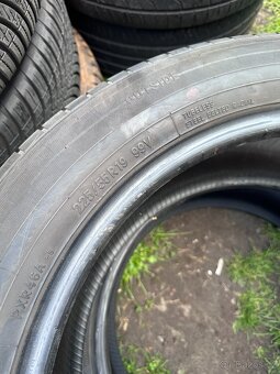2ks letních pneu 225/55 R19 - Toyo - 3