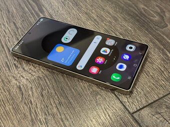 Samsung Galaxy S25 Ultra 12GB RAM, 512GB SSD - 3