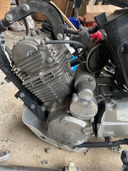 Motor 156fmi YUKI 125 - 3