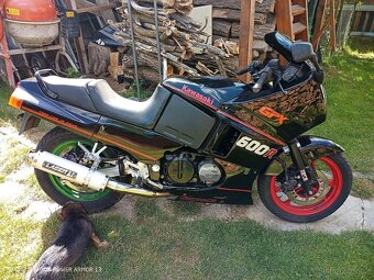 Kawasaki gpx 600r - 3