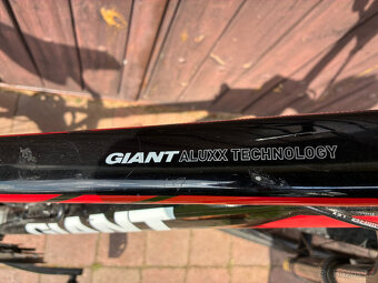 Horské kolo Giant Aluxx Technology Mountain Bike 27,5 - 3