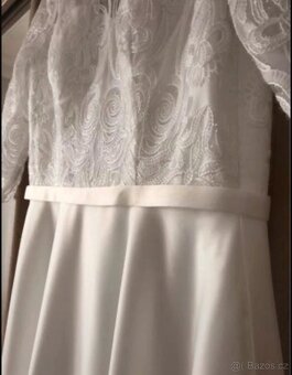 Krásné svatební šaty s krajkou - 3