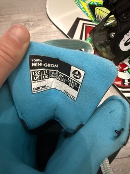 Komplet snowboard 90cm, boty 29 a vázání - 3