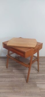 Retro televizní stolek - 3