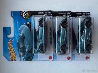 Hot Wheels Koenigsegg Jesko - 3