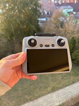 ovladač DJI RC2 - 3
