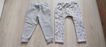 Dívčí tepláky vel. 98/104 - 3