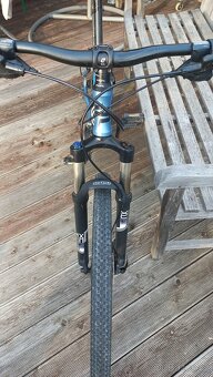MTB SCUD rám 17", kola 27,5", 3x8 Microshift - 3