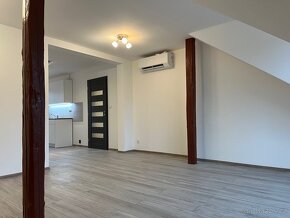 Pronájem nového 2KK centrum Lomnice nad Popelkou. - 3