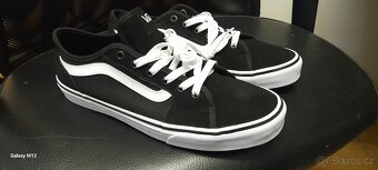 Vans - 3