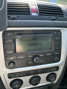 Škoda Cruise RNS 300 Radio Navigace - 3