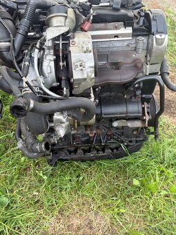 Motor CRL/CRLB 2.0tdi 110kw Superb 3 - 3