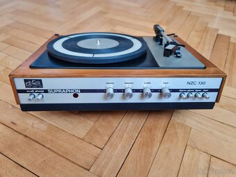 Gramofon Tesla NZC 130 - 3