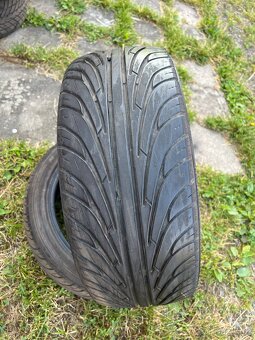Pneu 195/45/15 - 3