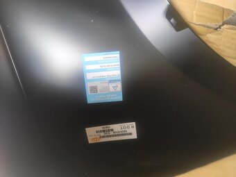 Levý přední blatník ŠKODA OCTAVIA III. - 3