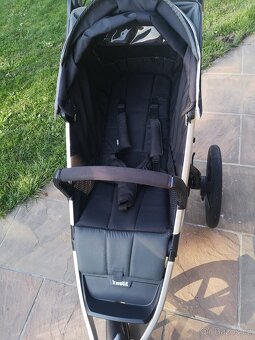 Thule Urban Glide 2 Dark Shadow - 3