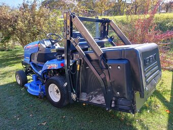 Zahradní traktor Iseki SXG 323 H - 3