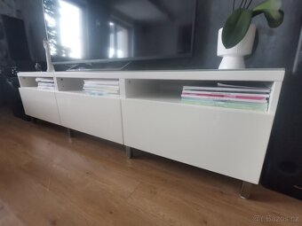 TV stolek Ikea Besta - 3