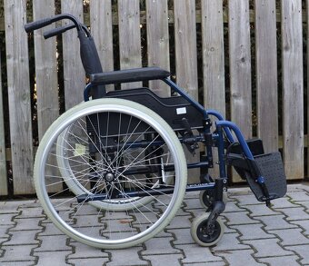 074-Mechanický invalidní vozík Meyra. - 3