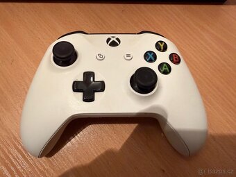 Xbox One S - 1TB - 3