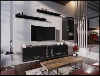 Nová obývací stěna - ještě zabalená - 3