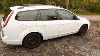 Ford Focus kombi 1,6 - 3