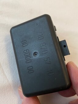 Dešťový senzor pro Mercedes-Benz tr. C a E - 3