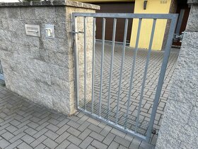 Vjezdová elektrická hliníková posuvná brána - 3