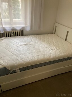 Postel 140x200cm s úložným prostorem, pořizovací cena 15400 - 3