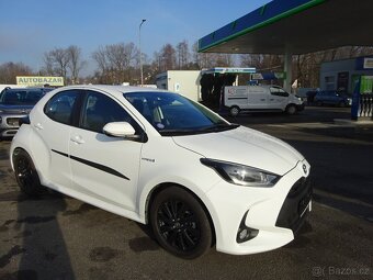 Toyota Yaris 1.5 e-CVT HYBRID,AUTOMAT,GARANCE KM, 1. MAJIT - 3