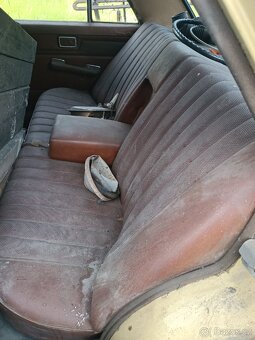 Mercedes W115 dily - 3